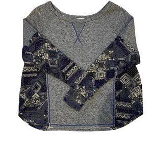 Vintage Havana Gray and Blue Long Sleeve Top